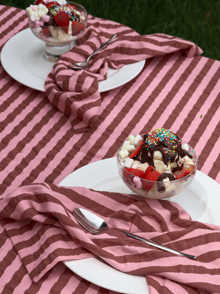 Sundae Seersucker Tablecloth